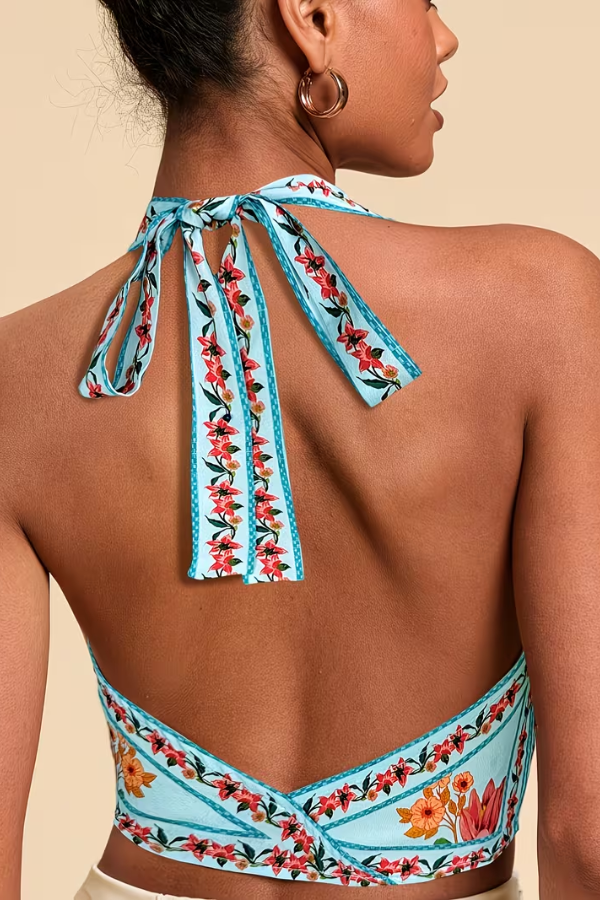 Lebhaftes, florales Halter-Top