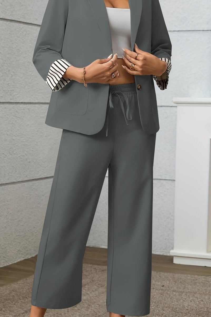 Elegant Tailored Pantsuit Set for Professional Sophistication and Style 9