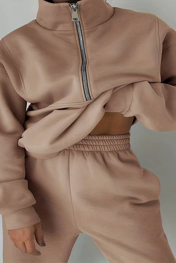 Half Zip Jogging Set for Effortless Style and Comfort 12
