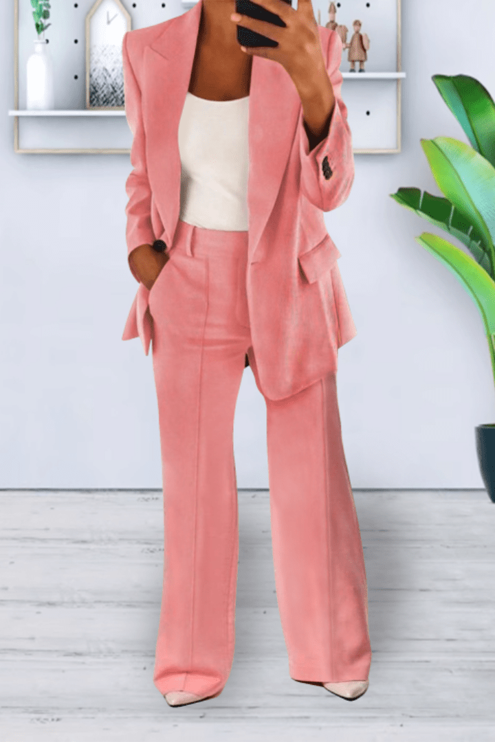 Loose-Fit Two Piece Set with Soft Fabric and Pocket Detail for Everyday Comfort 9