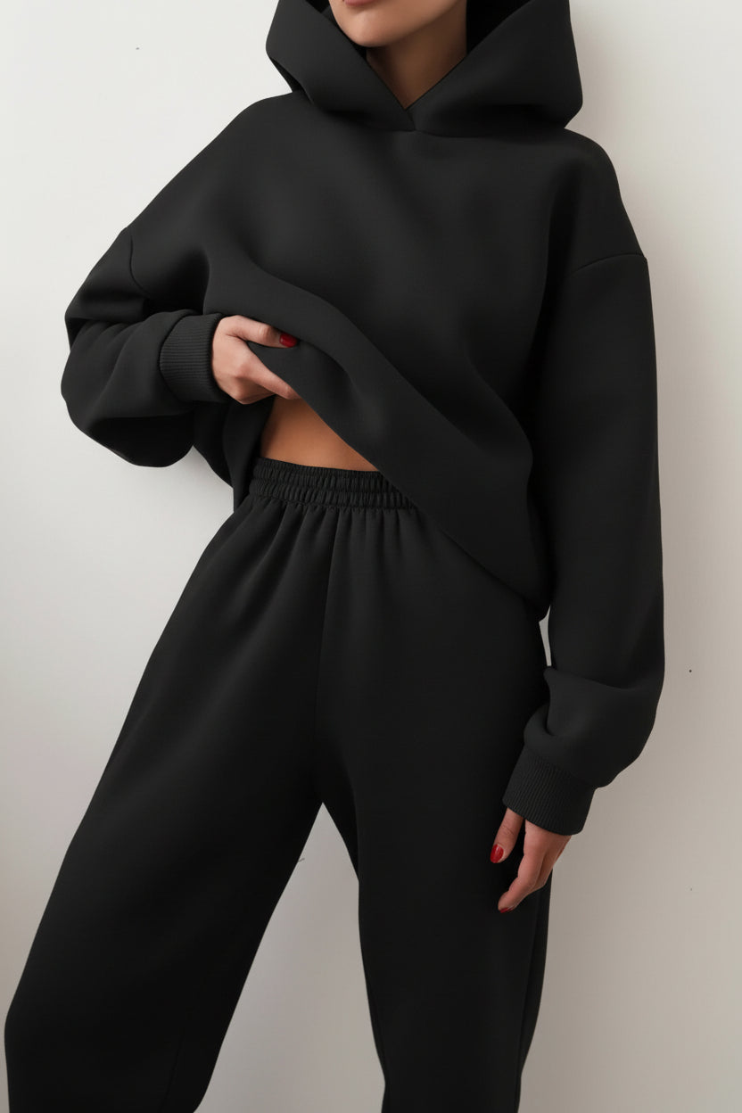 Relaxed Fit Hoodie and Sweatpants Set for Effortless Style and Comfort 8