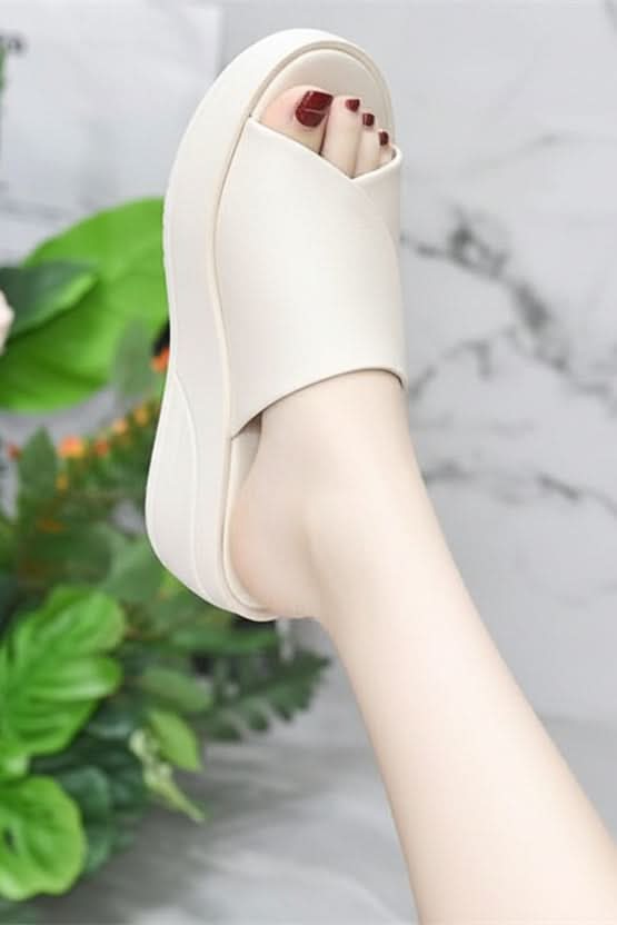 Thick Cushioned Summer Sandals