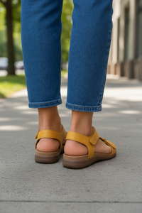 ITERPUB::cold-luuza-8058657046571::02-hero_back_footwear