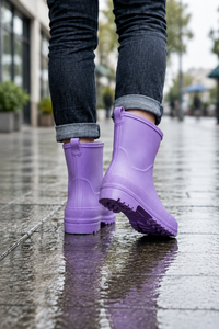 ITERPUB::cold-luuza-10282700046379::02-hero_back_footwear