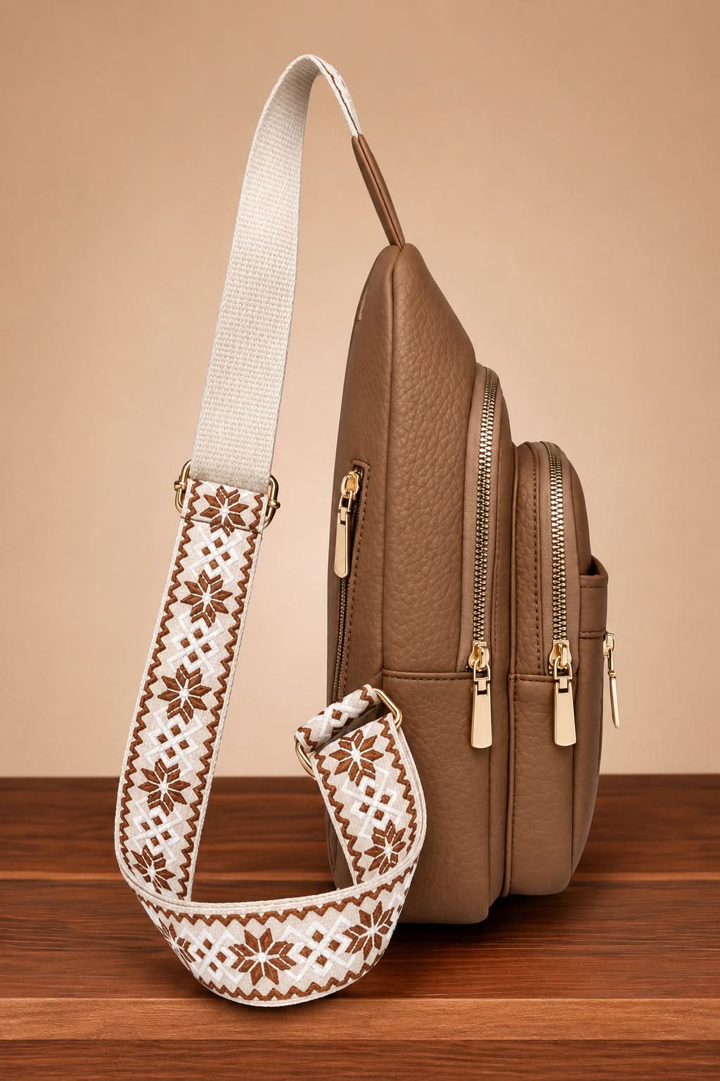 Relaxed Vintage Style Shoulder Bag