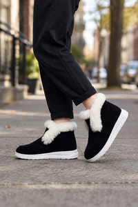 ITERPUB::cold-luuza-10282974052395::03-side_footwear