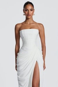 Elegant Flowing Maxi Occasion Dress