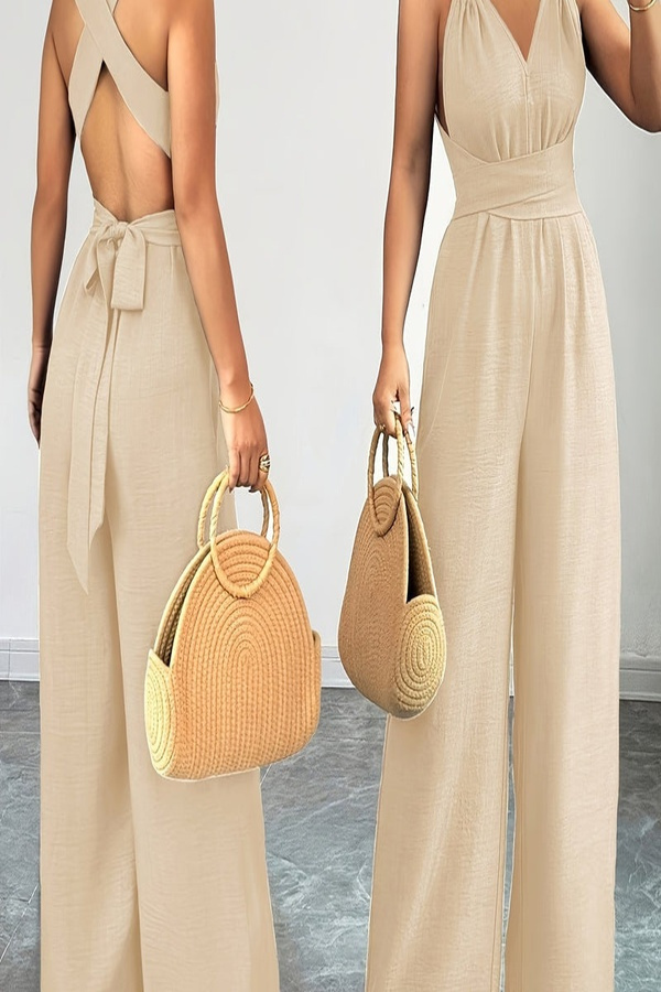Eleganter weit geschnittener Jumpsuit mit Kreuzgurt