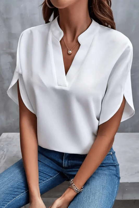 Elegant Flowing Blouse for Effortless Spring Style