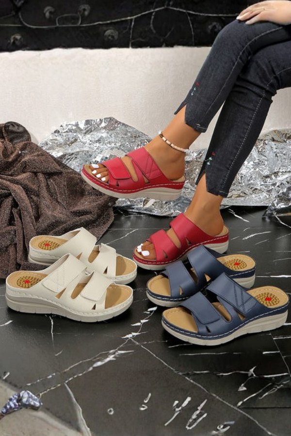 Cushion Wedge Comfort Slides