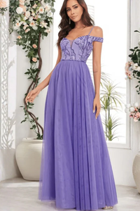 Romantic Tulle Ballgown VNeck