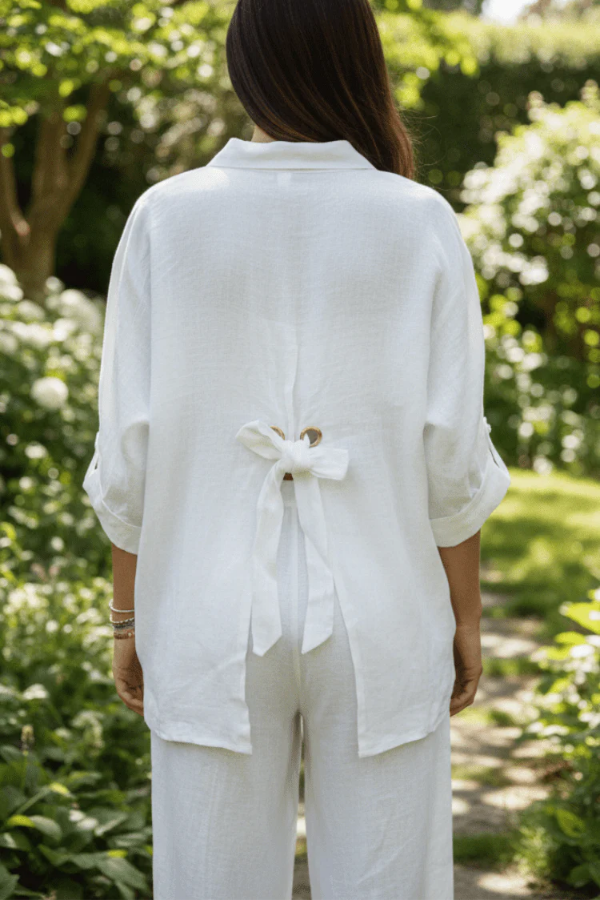Chic Cropped Puff Sleeve Blouse