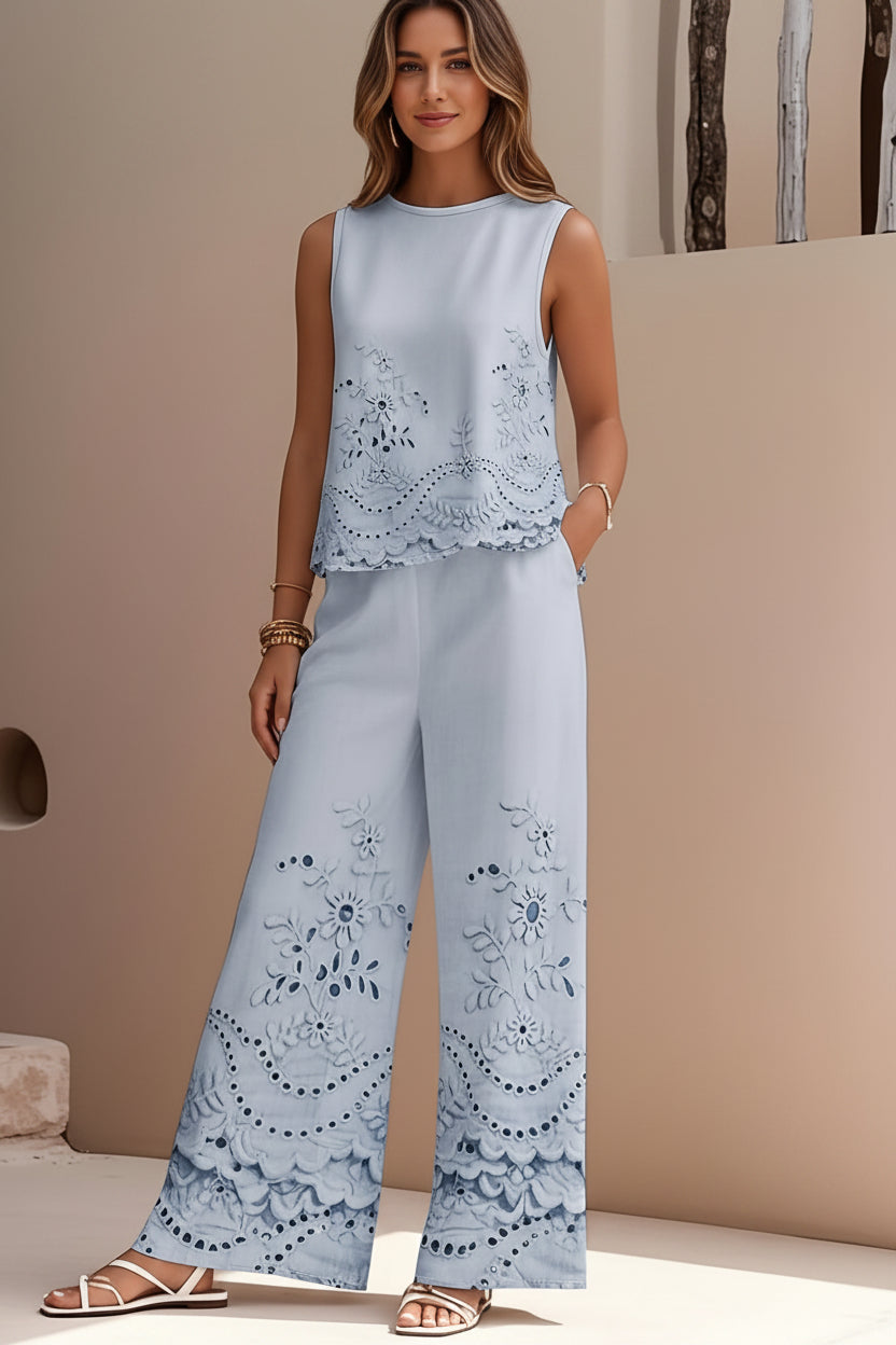 Chic Floral Two-Piece Set with Effortless Casual Appeal