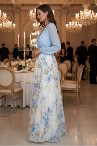 Maxikleid mit transparentem Oberteil und floralem Muster in Himmelblau