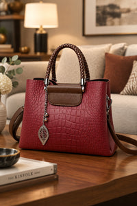 Comfortable Carry Structured Bag