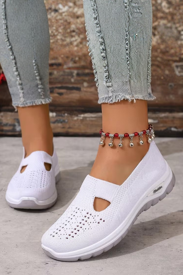 Lightweight Breathable Slip On Casual Sneakers