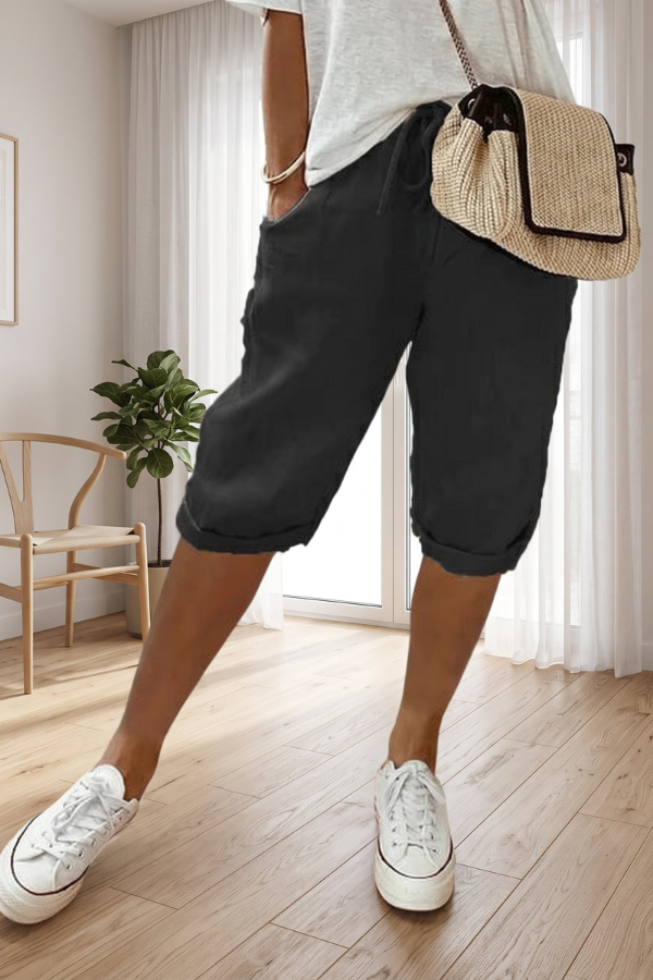 Easy Fit Everyday Capri Pants