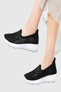 Lightweight Breathable Walking Shoes