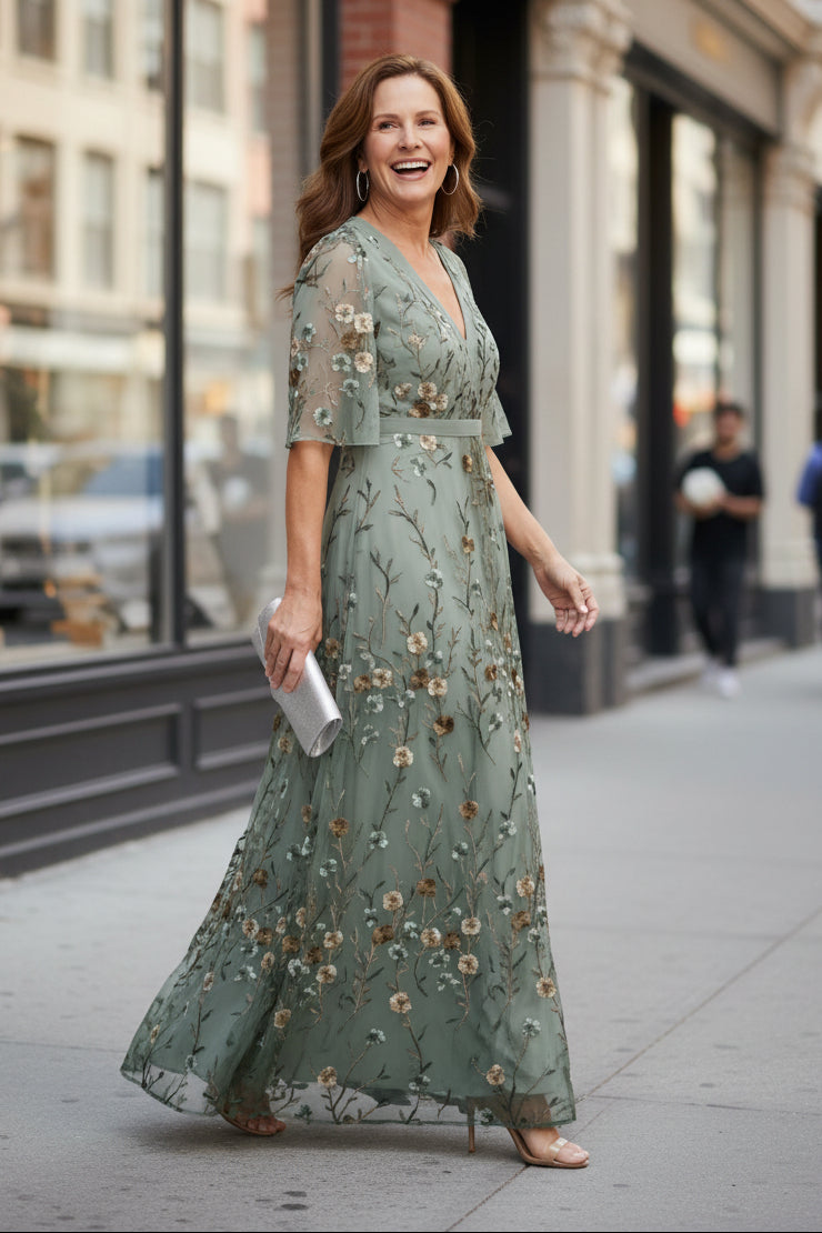 Flowing Maxi Floral Halter Dress
