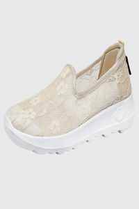 Lightweight Breathable Walking Shoes