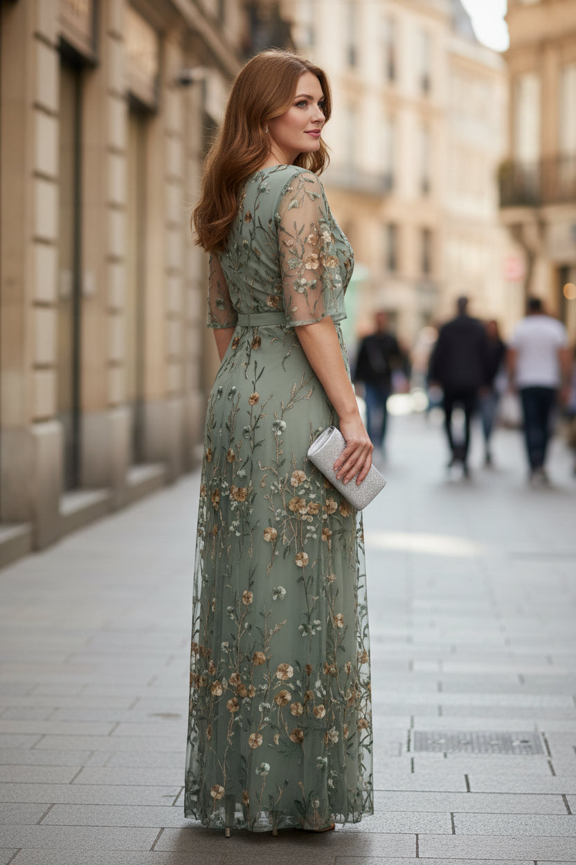 Flowing Maxi Floral Halter Dress
