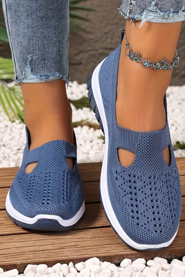 Lightweight Breathable Slip On Casual Sneakers