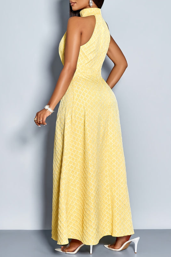 Romantic Halter Neck Keyhole Maxi Dresses