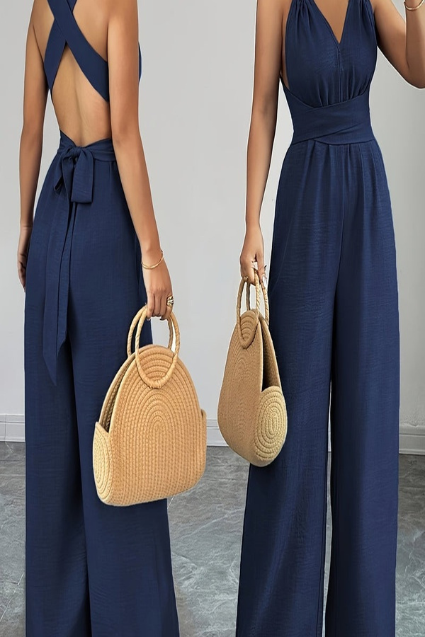 Eleganter weit geschnittener Jumpsuit mit Kreuzgurt
