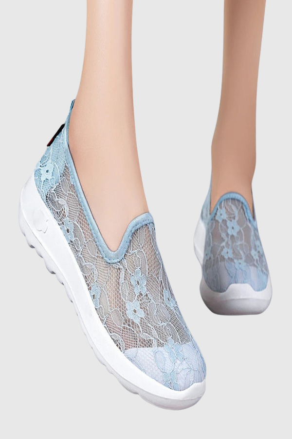 Lightweight Breathable Walking Shoes