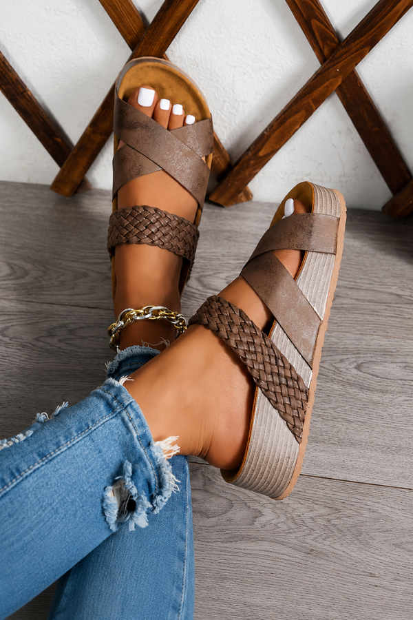 Vintage Woven Platform Summer Slippers