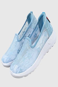 Lightweight Breathable Walking Shoes