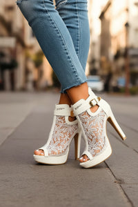 Elegant Occasion Pumps