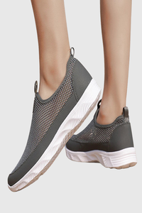 Lightweight Slip On Walking Sneakers