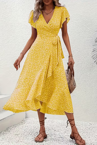 Chic Dress Silhouette Vneck