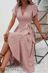 Chic Dress Silhouette Vneck