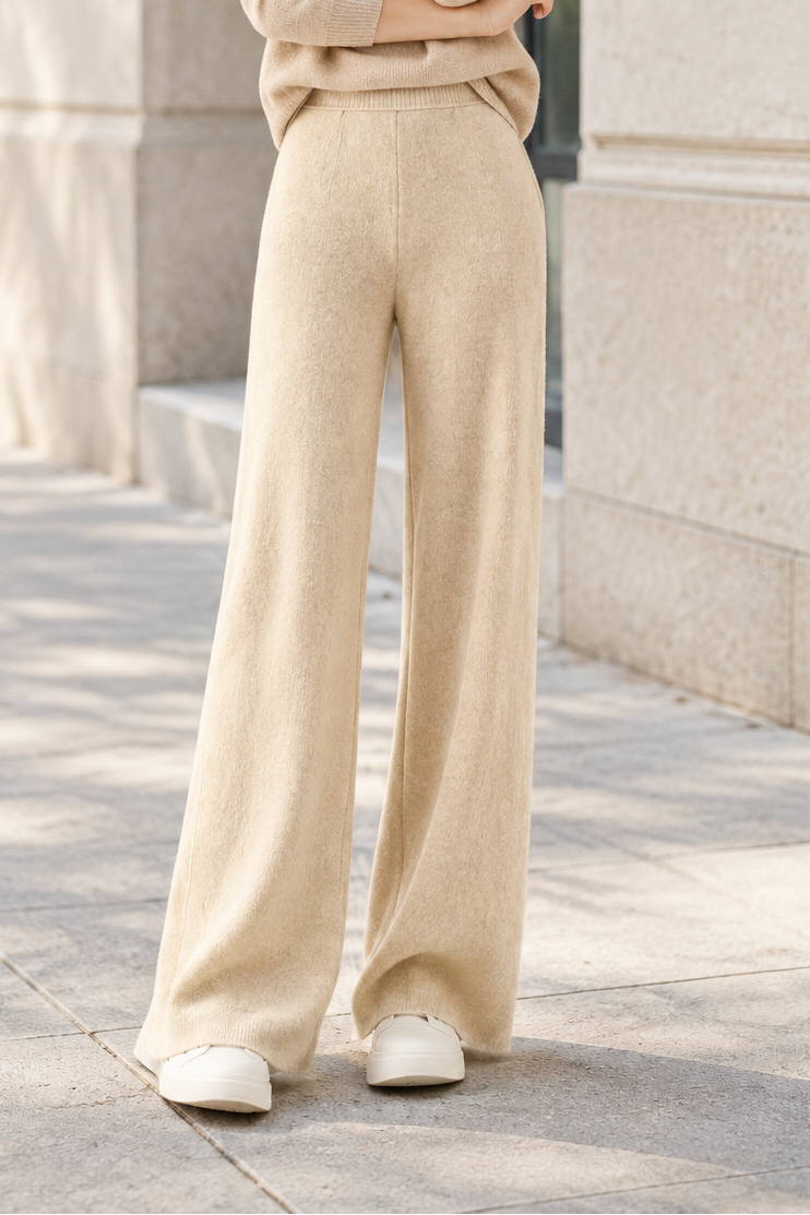 Casual Wide-Leg Pants for Work and Weekend Styling