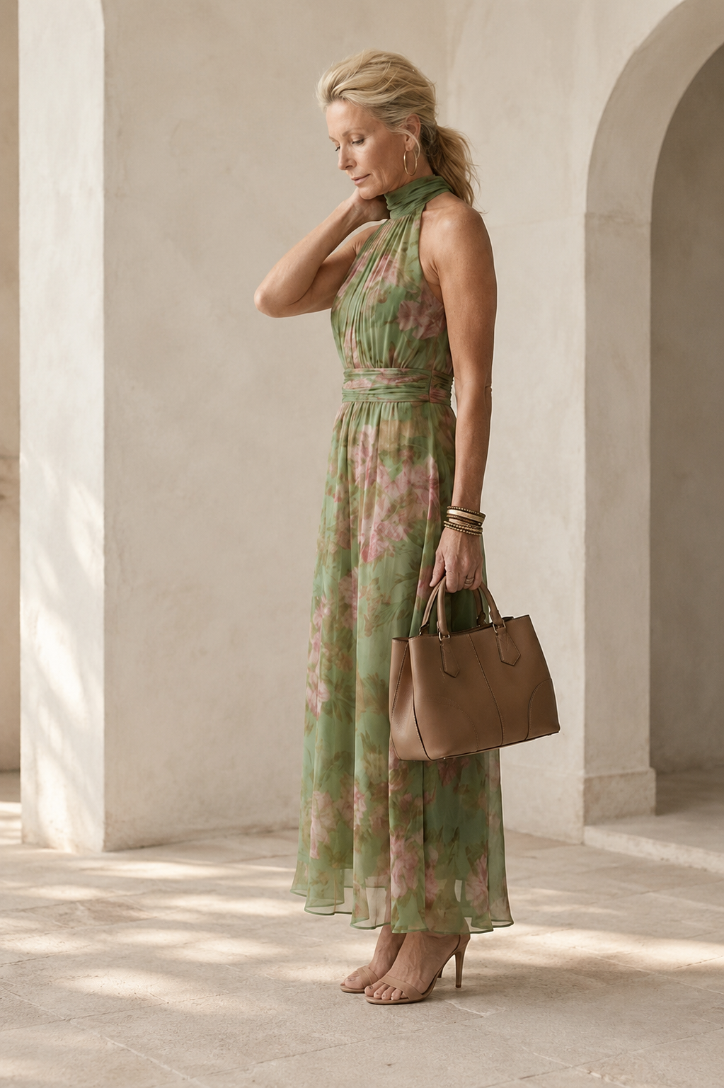 Floral Print Flowing Maxi Dress
