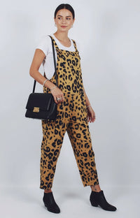 Chic Leopard Print Jumpsuit for Effortless Style and Comfort 7