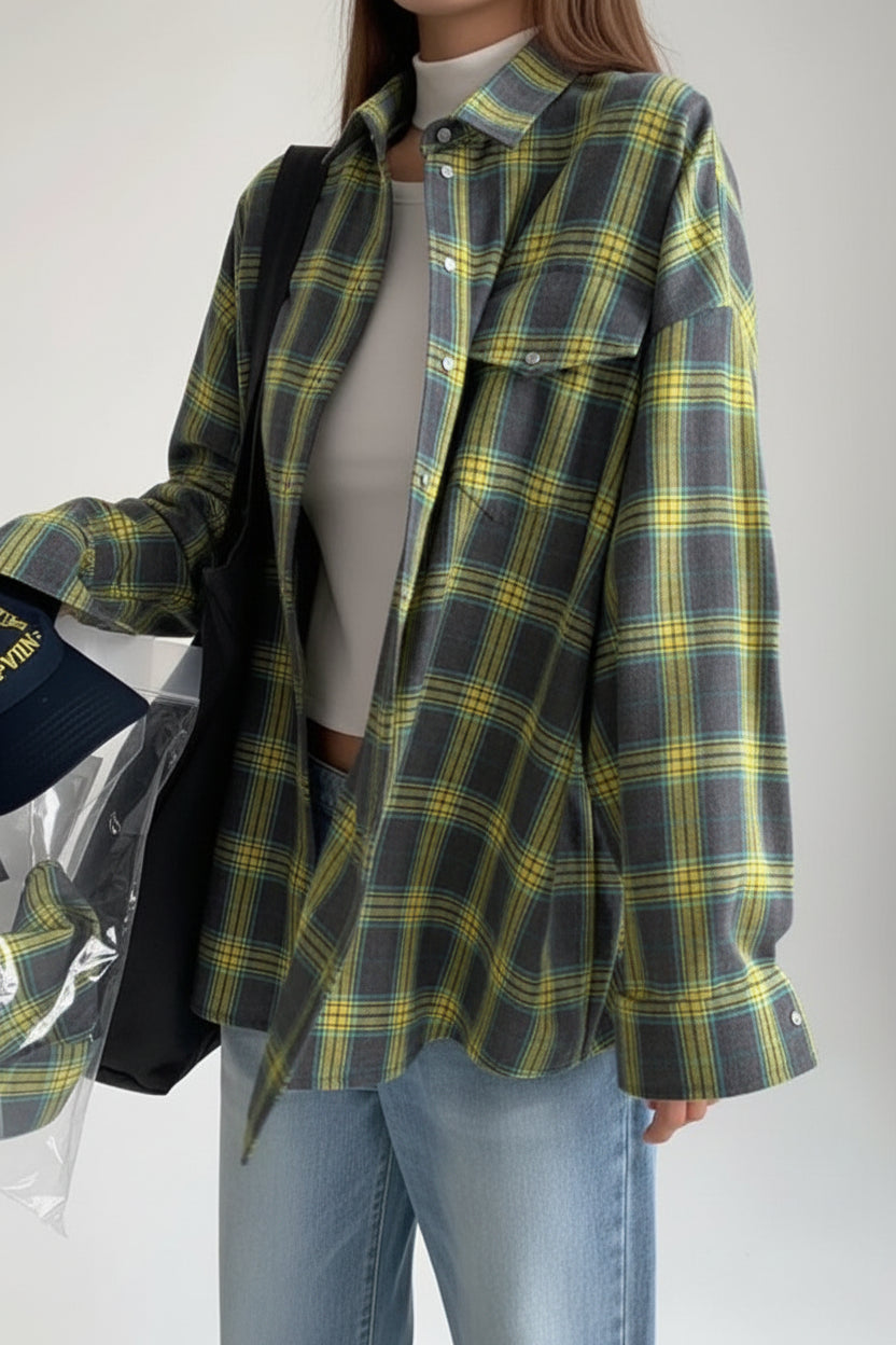 Chic Plus Size Shirt in Checked Design for Effortless Style and Comfort 4