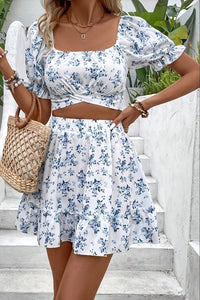 Chic Puff Sleeve Two Piece Set in Lightweight Fabric for Effortless Style 4