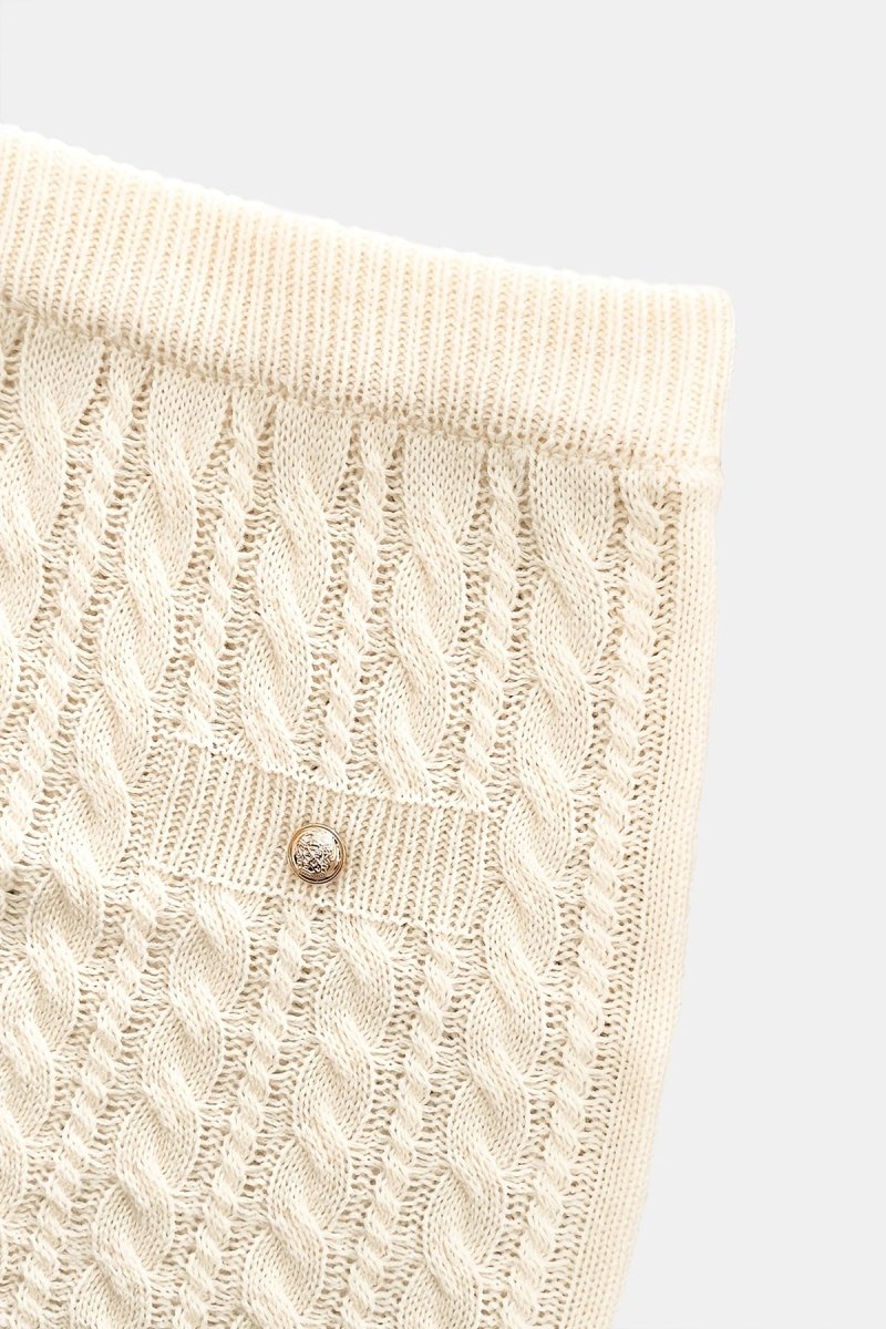 Chic Two-Piece Loungewear Set with Faux Pocket Cardigan for Effortless Style 4