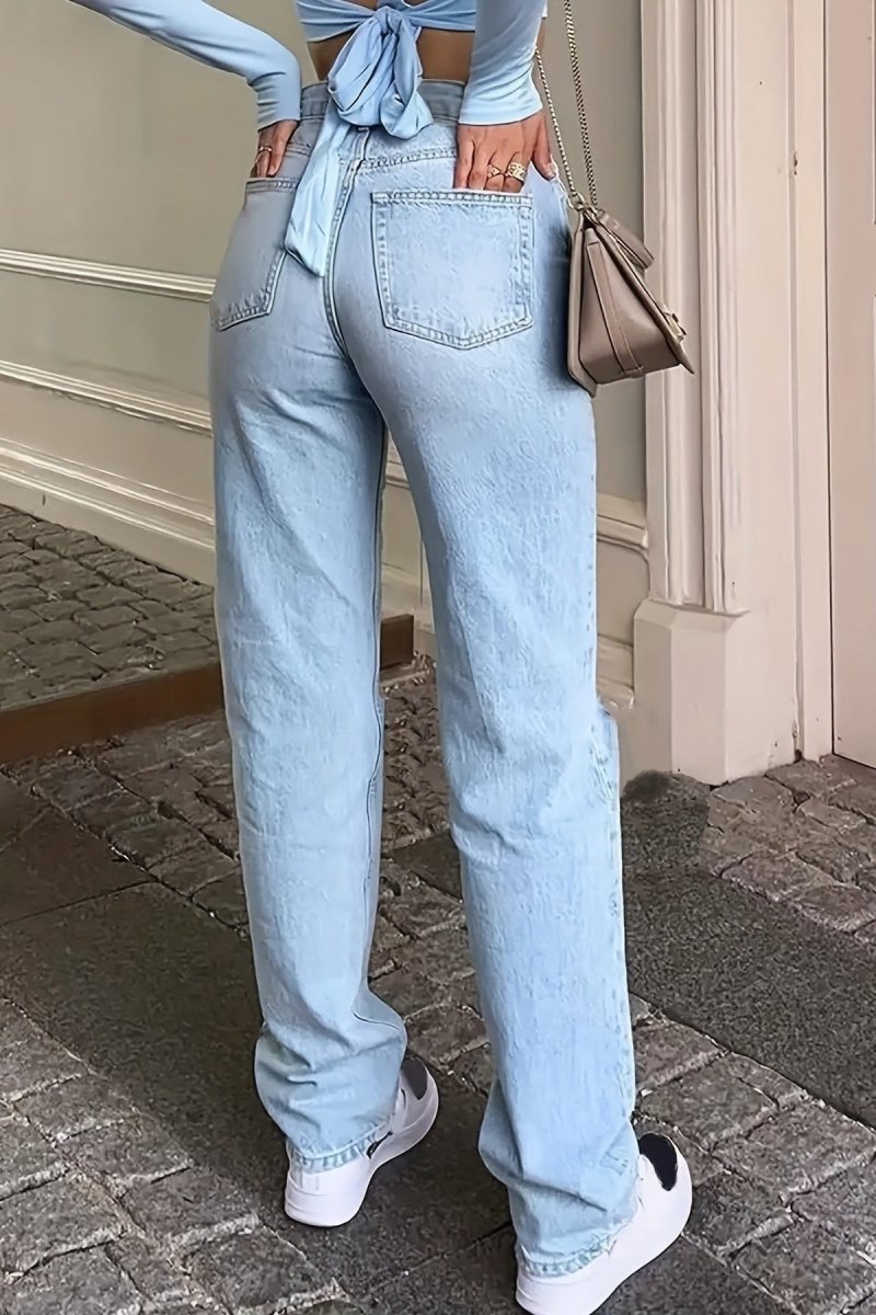 Classic Straight-Leg Jeans in Durable Stretch Denim for Everyday Comfort 1