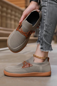 ComfortStep - Breathable Minimalist Sneakers with Wide Foot Fit for Everyday Comfort 1