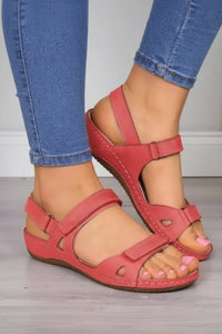 Comfortable Walking Sandals with Orthopedic Support for Everyday Wear 5