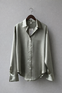 Effortless Relaxed Elegant Blouse