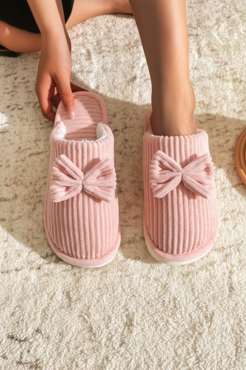 Cozy Bow Slippers - Lightweight and Soft Indoor Footwear for Fall/Winter 1