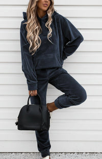 Cozy Cotton-Polyester Loungewear Set for Effortless Everyday Style 1