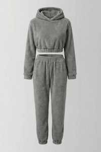 Cozy Fleece Hoodie Set with Matching Sweatpants for Ultimate Comfort 6