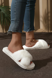 Cozy Furry Slippers - Lightweight Open Toe Non-Slip Home Slides 1