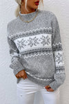 Cozy Snowflake Knit Sweater with Elegant Turtleneck 0